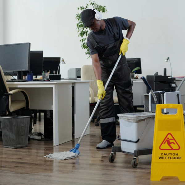Housekeeping Service In Ahmedabad 4